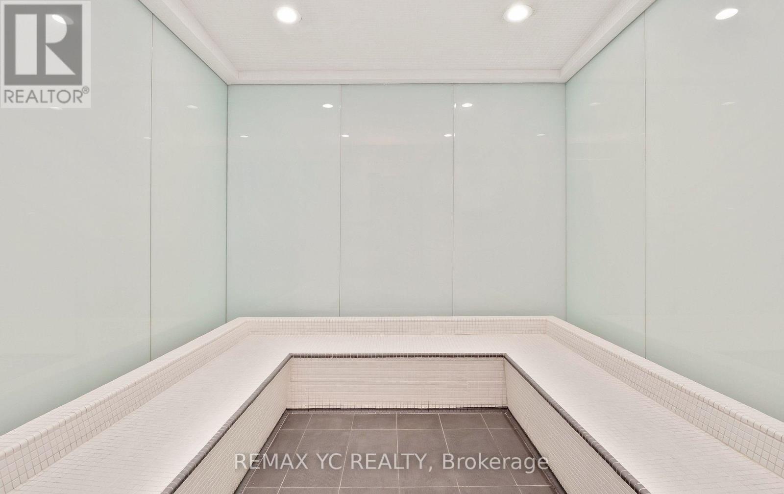 2102 - 15 Grenville Street, Toronto, Ontario  M4Y 1B9 - Photo 17 - C12992736