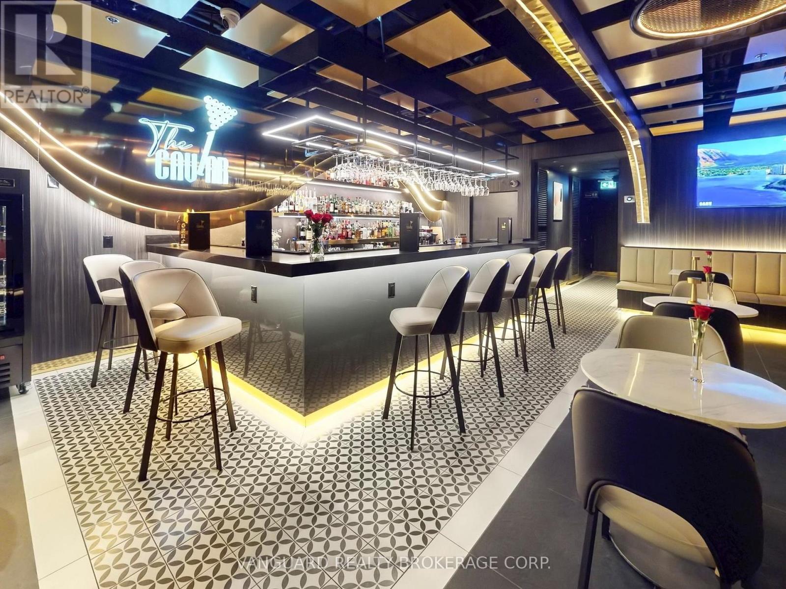 107, 108 & 1010 - 1 Yorkville Avenue, Toronto, Ontario M4W 1L1 - Photo 13 - C12992750