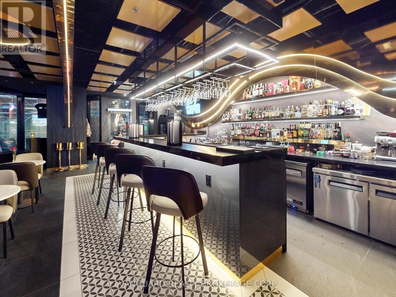 107, 108 & 1010 - 1 Yorkville Avenue, Toronto, Ontario M4W 1L1 - Photo 14 - C12992750