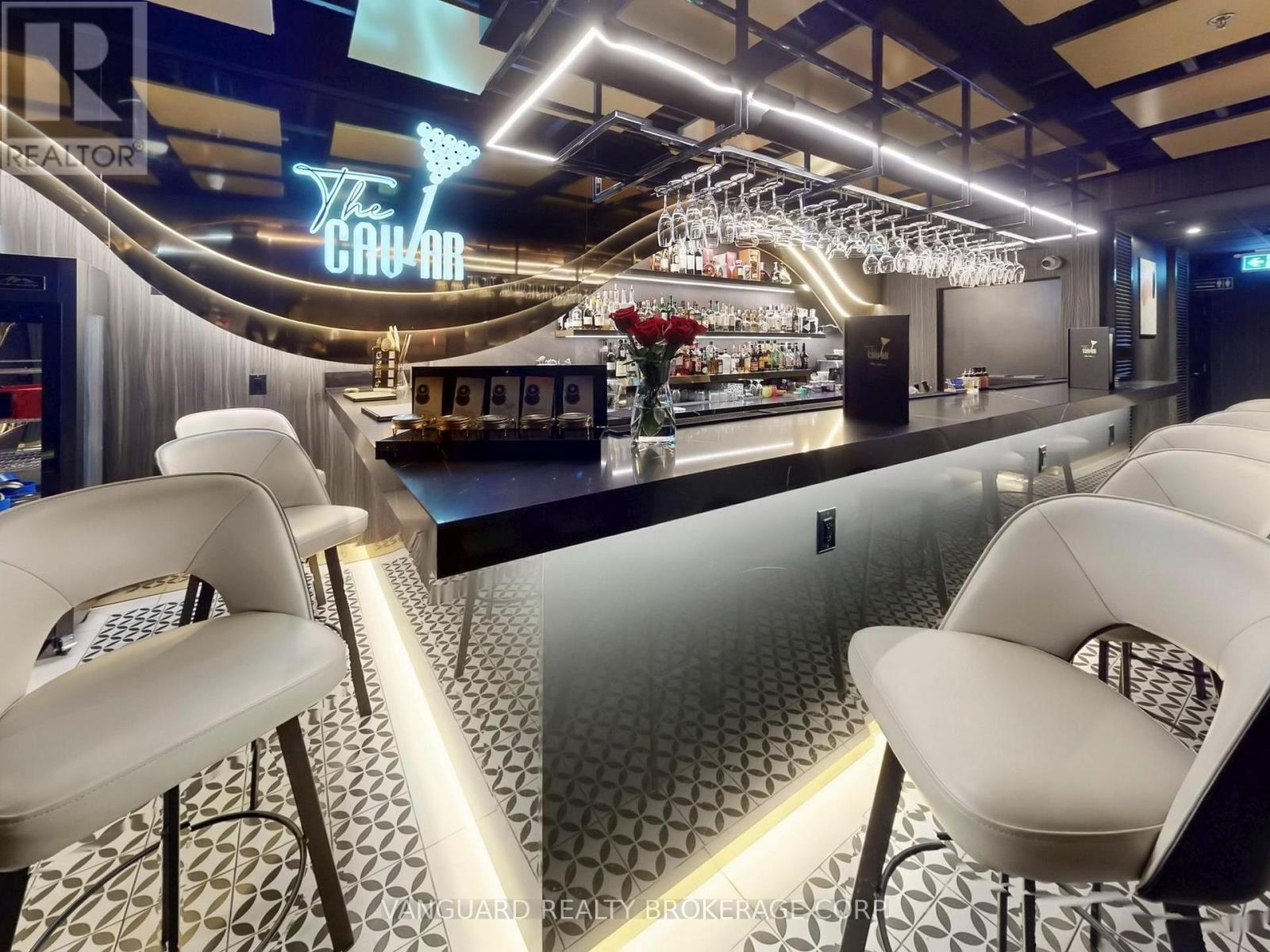 107, 108 & 1010 - 1 Yorkville Avenue, Toronto, Ontario M4W 1L1 - Photo 18 - C12992750