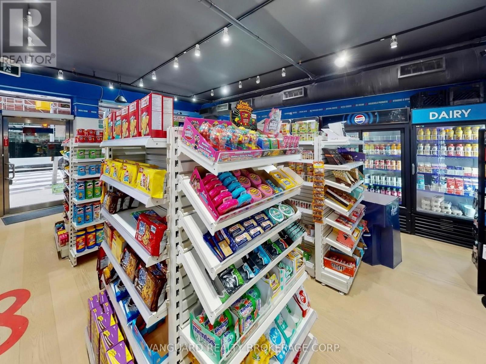 107, 108 & 1010 - 1 Yorkville Avenue, Toronto, Ontario M4W 1L1 - Photo 35 - C12992750