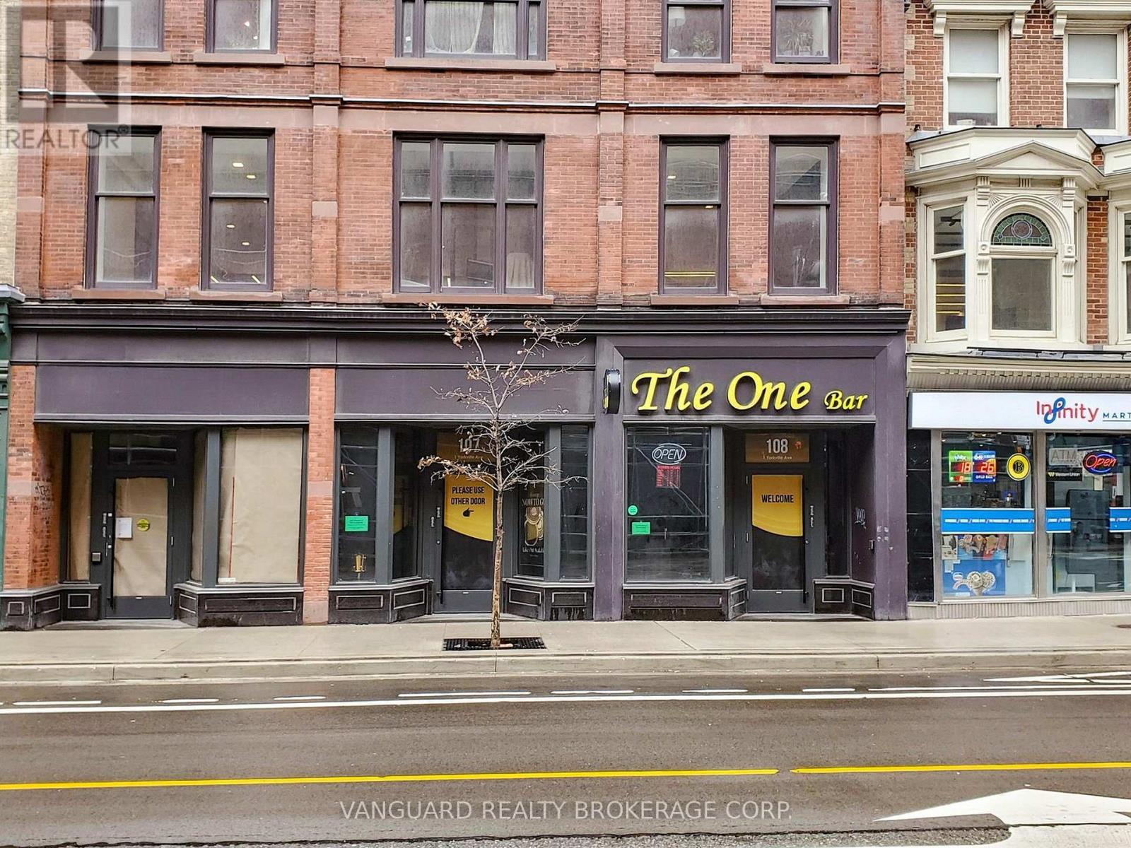 107, 108 & 1010 - 1 Yorkville Avenue, Toronto, Ontario M4W 1L1 - Photo 5 - C12992750