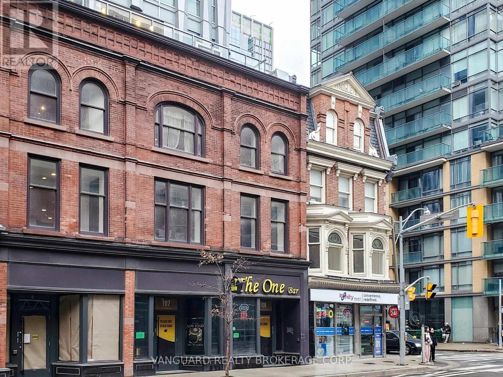 107, 108 & 1010 - 1 Yorkville Avenue, Toronto, Ontario M4W 1L1 - Photo 6 - C12992750