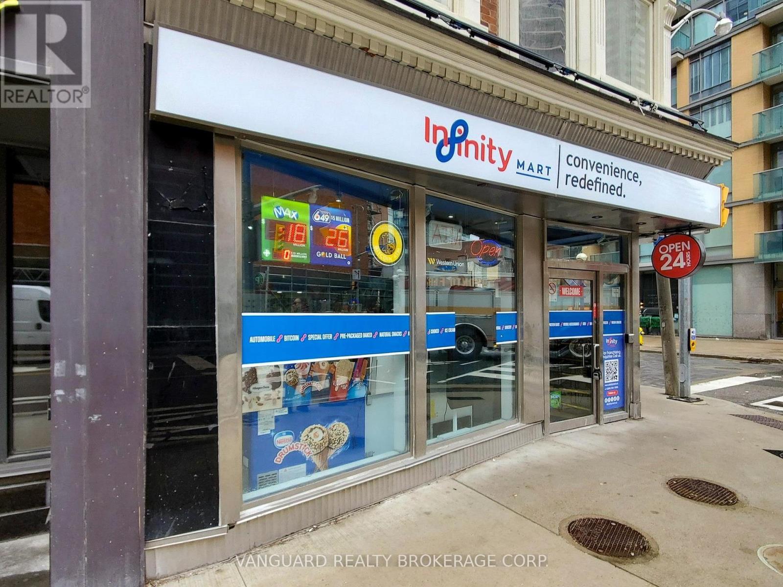 107, 108 & 1010 - 1 Yorkville Avenue, Toronto, Ontario M4W 1L1 - Photo 9 - C12992750