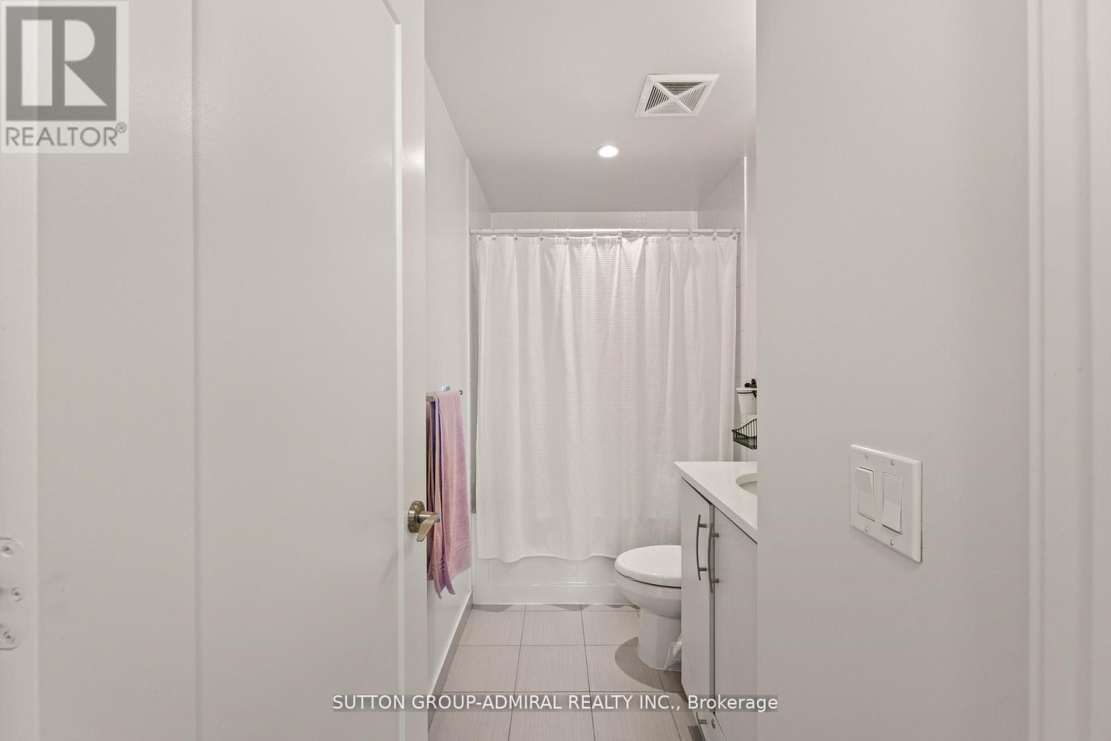 2106 - 825 Church Street, Toronto, Ontario  M4W 3Z4 - Photo 22 - C12992790