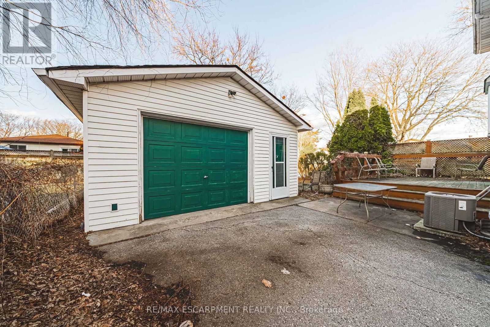 27 Glenview Court, Hamilton, Ontario  L9C 6H7 - Photo 23 - X12888338