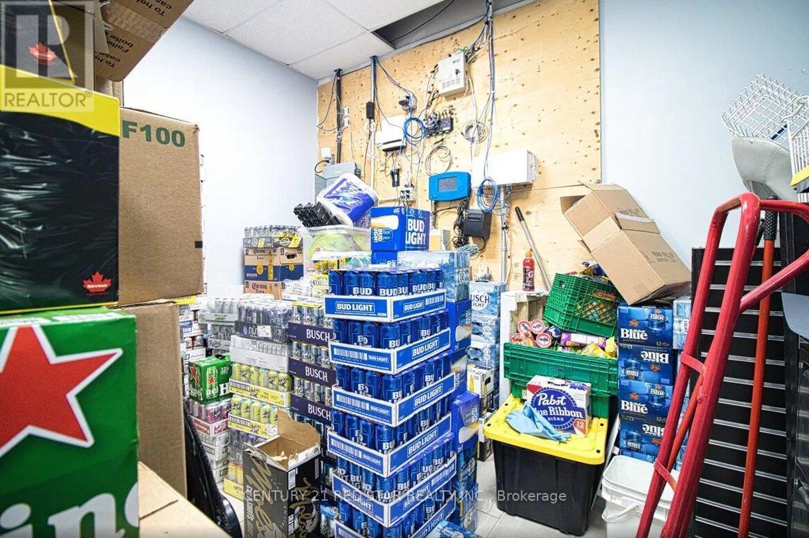 410 Queen Street, Chatham-Kent, Ontario  N7M 2H9 - Photo 25 - X12987570