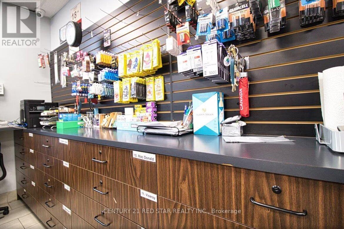 410 Queen Street, Chatham-Kent, Ontario  N7M 2H9 - Photo 9 - X12987570