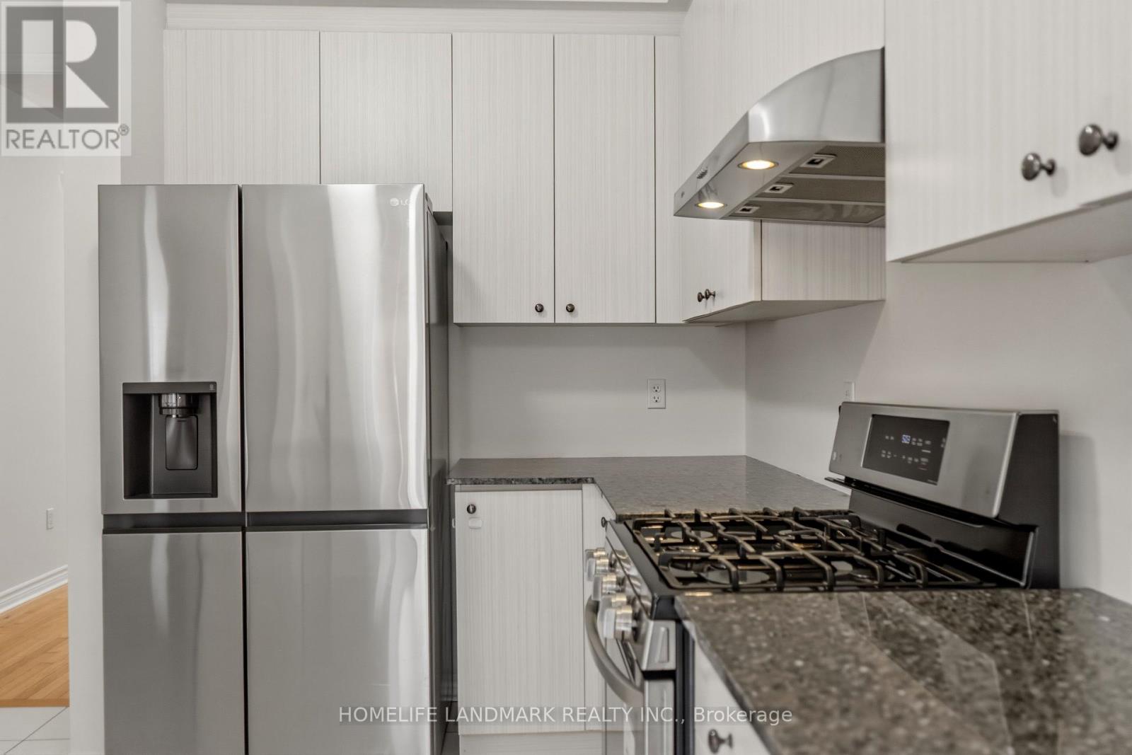 1712 Carousel Drive, Pickering, Ontario  L1X 0C1 - Photo 11 - E12992526