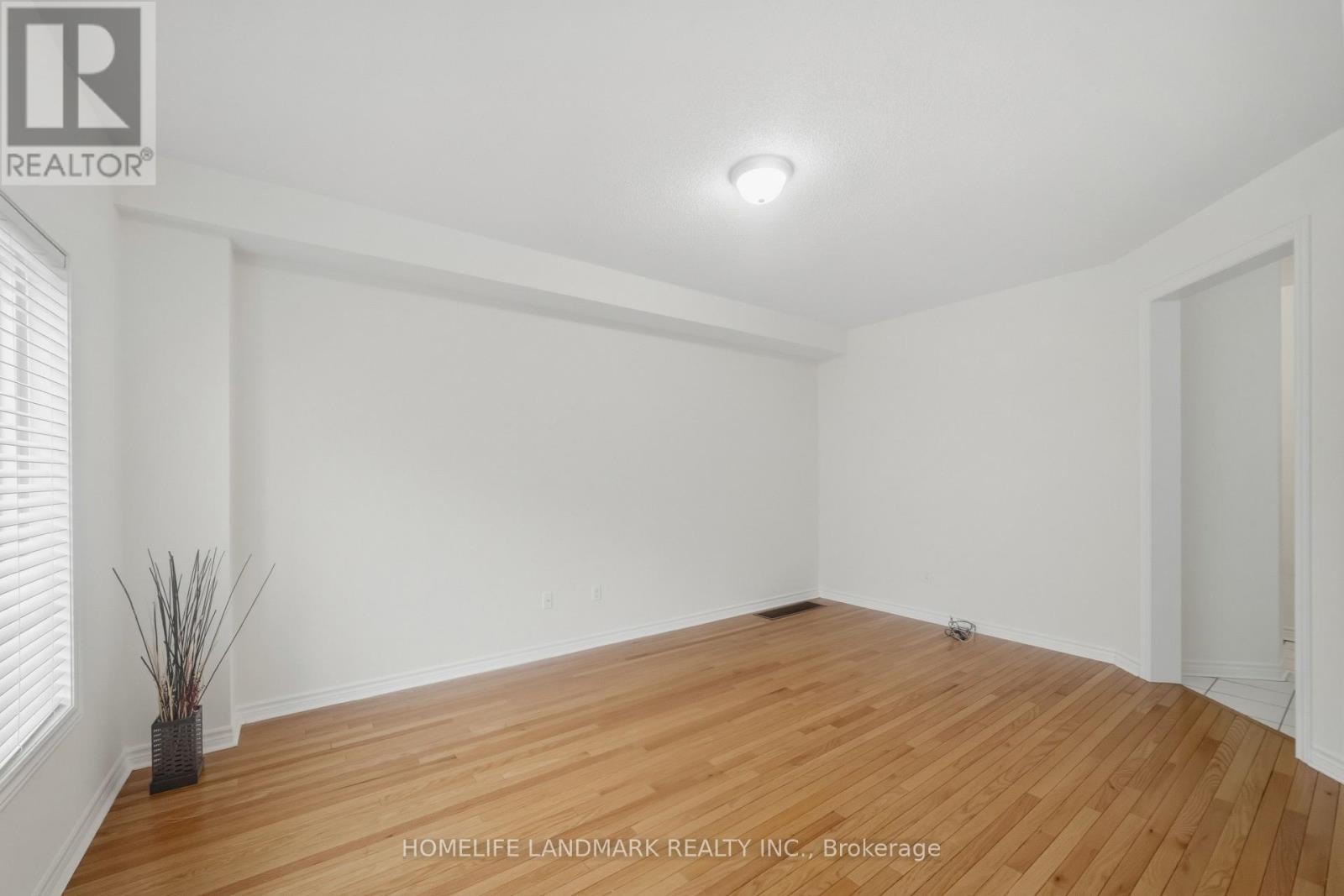 1712 Carousel Drive, Pickering, Ontario  L1X 0C1 - Photo 15 - E12992526