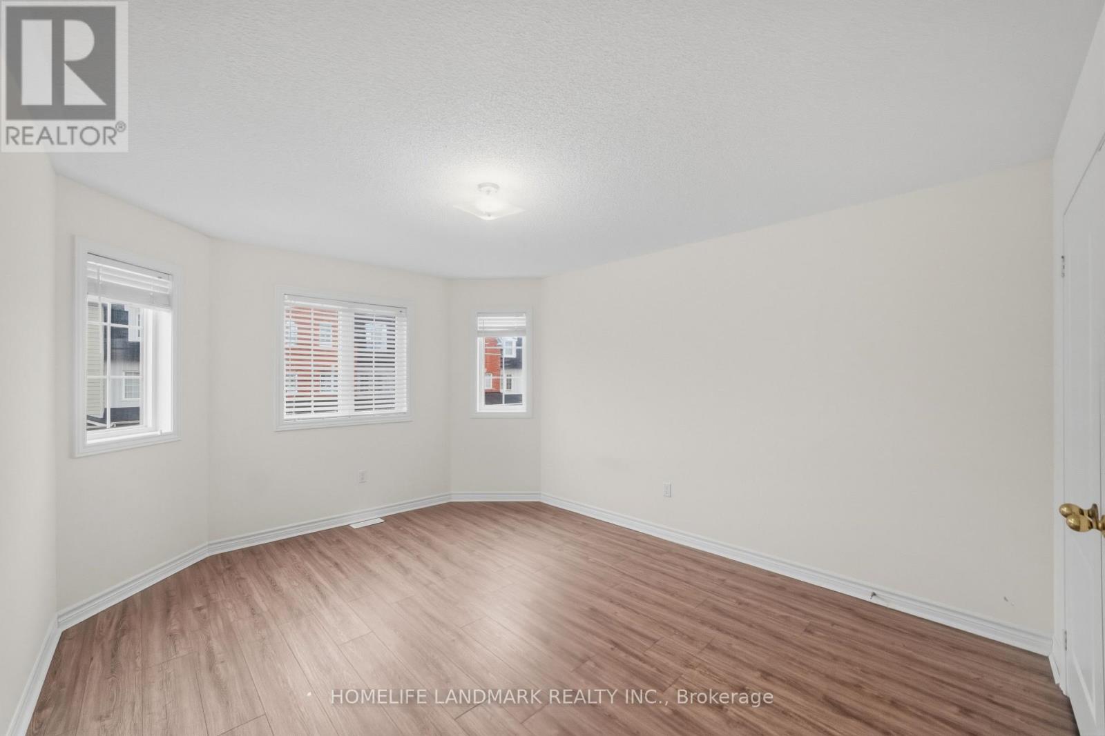 1712 Carousel Drive, Pickering, Ontario  L1X 0C1 - Photo 21 - E12992526