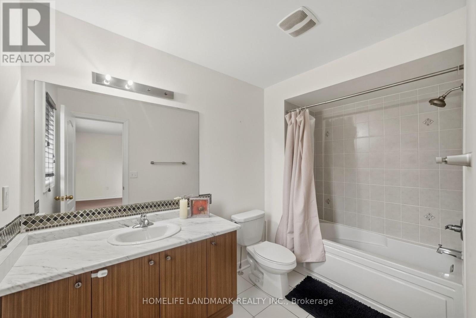 1712 Carousel Drive, Pickering, Ontario  L1X 0C1 - Photo 24 - E12992526