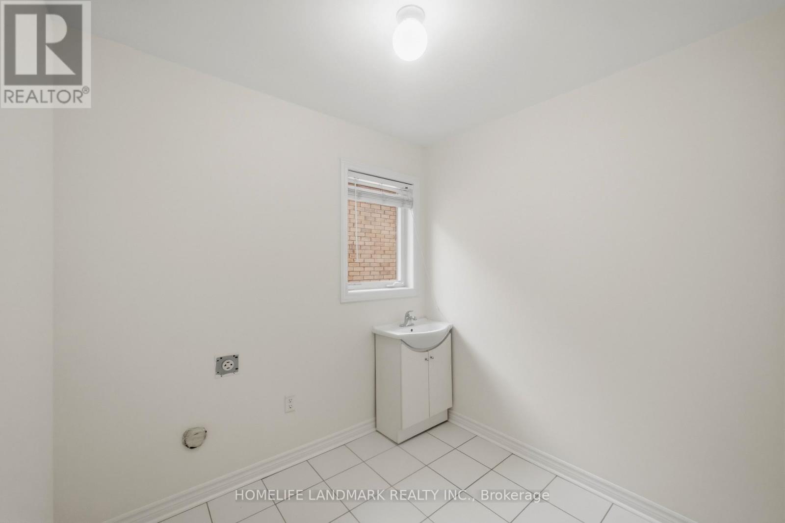 1712 Carousel Drive, Pickering, Ontario  L1X 0C1 - Photo 32 - E12992526