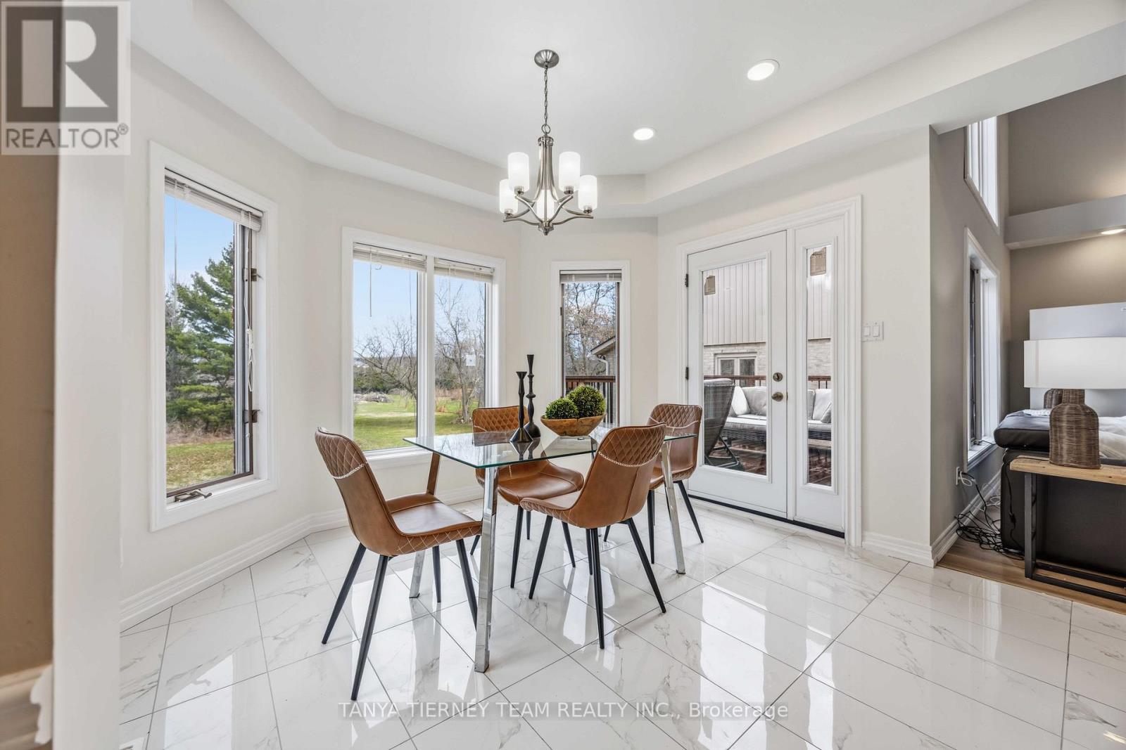 467 Oakwood Drive, Pickering, Ontario  L1W 2M8 - Photo 15 - E12992532