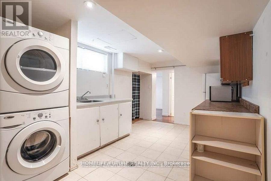 Bsmt - 48 Farmcrest Drive, Toronto, Ontario  M1T 1B9 - Photo 12 - E12992572