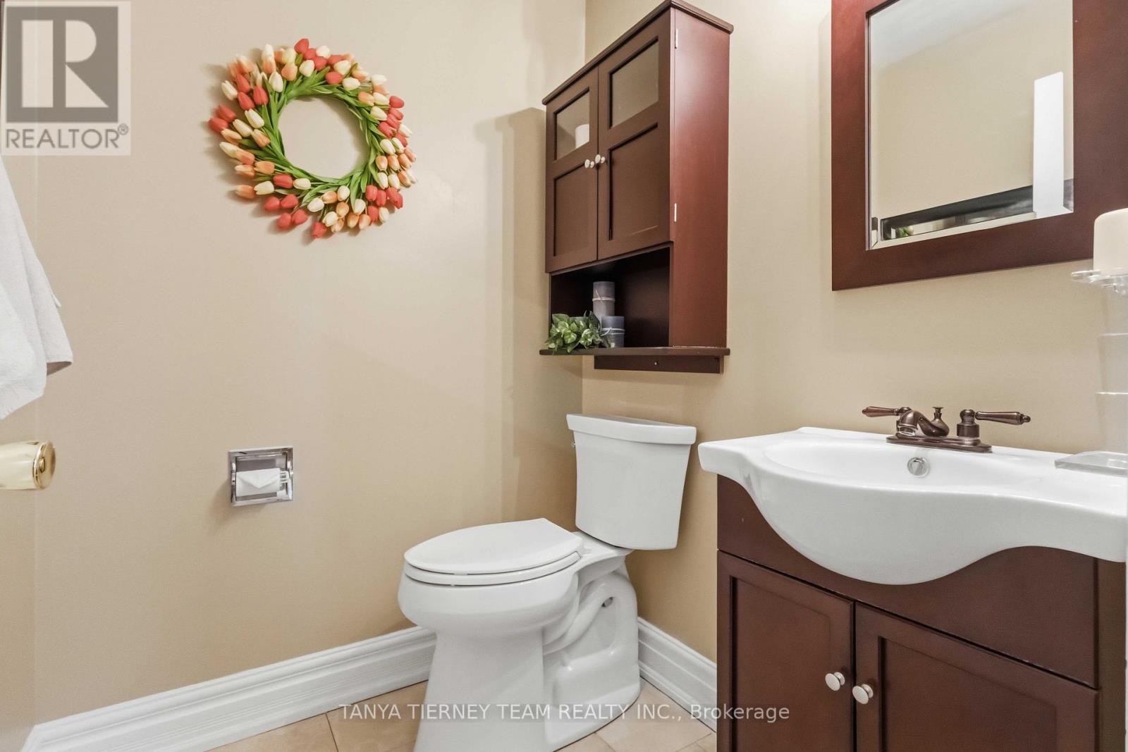 50 Lipton Crescent, Whitby, Ontario  L1R 1W7 - Photo 23 - E12992722