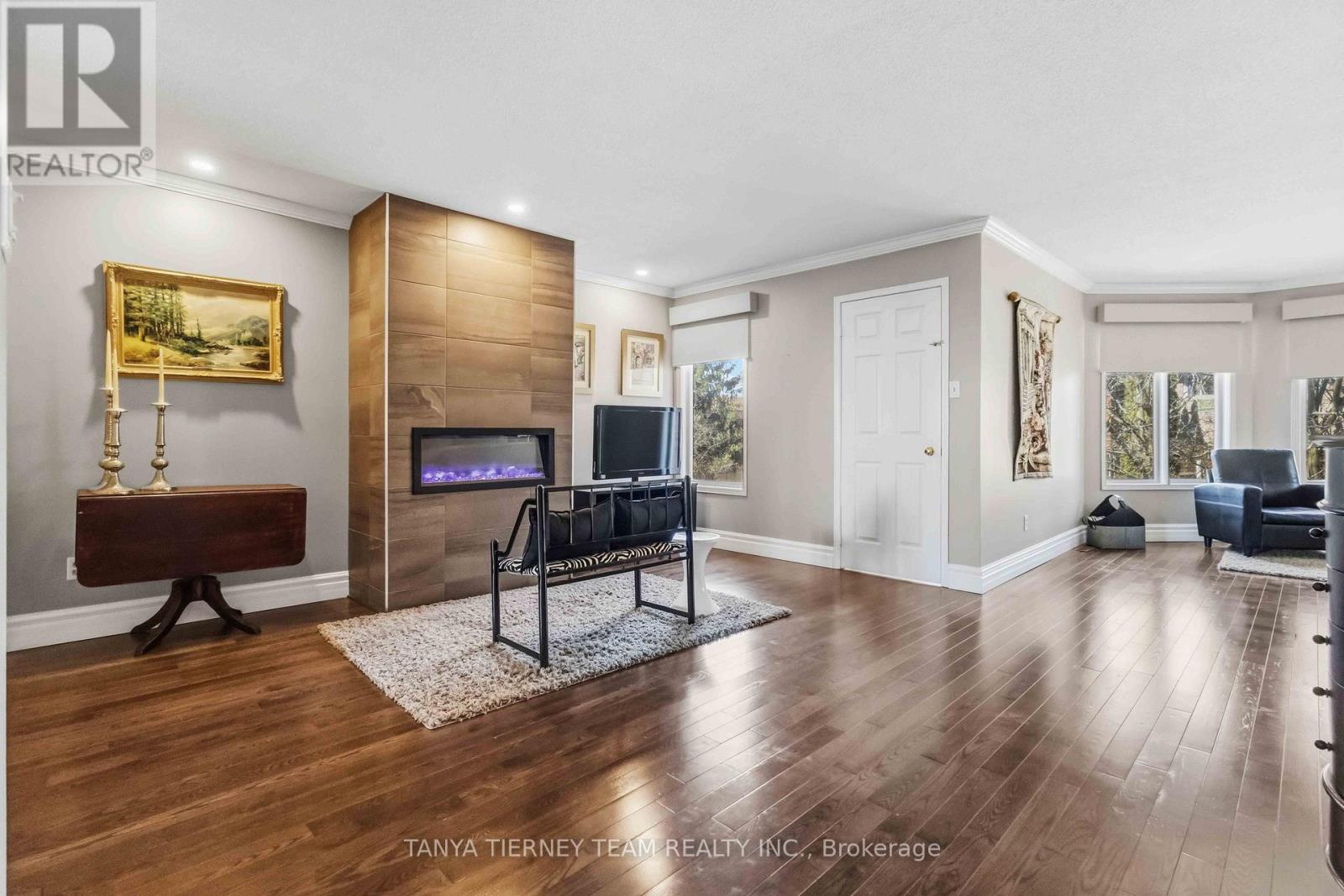 50 Lipton Crescent, Whitby, Ontario  L1R 1W7 - Photo 27 - E12992722