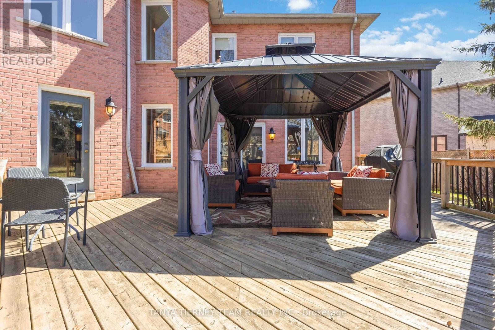 50 Lipton Crescent, Whitby, Ontario  L1R 1W7 - Photo 42 - E12992722