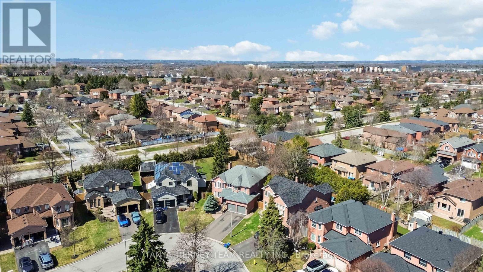 50 Lipton Crescent, Whitby, Ontario  L1R 1W7 - Photo 47 - E12992722