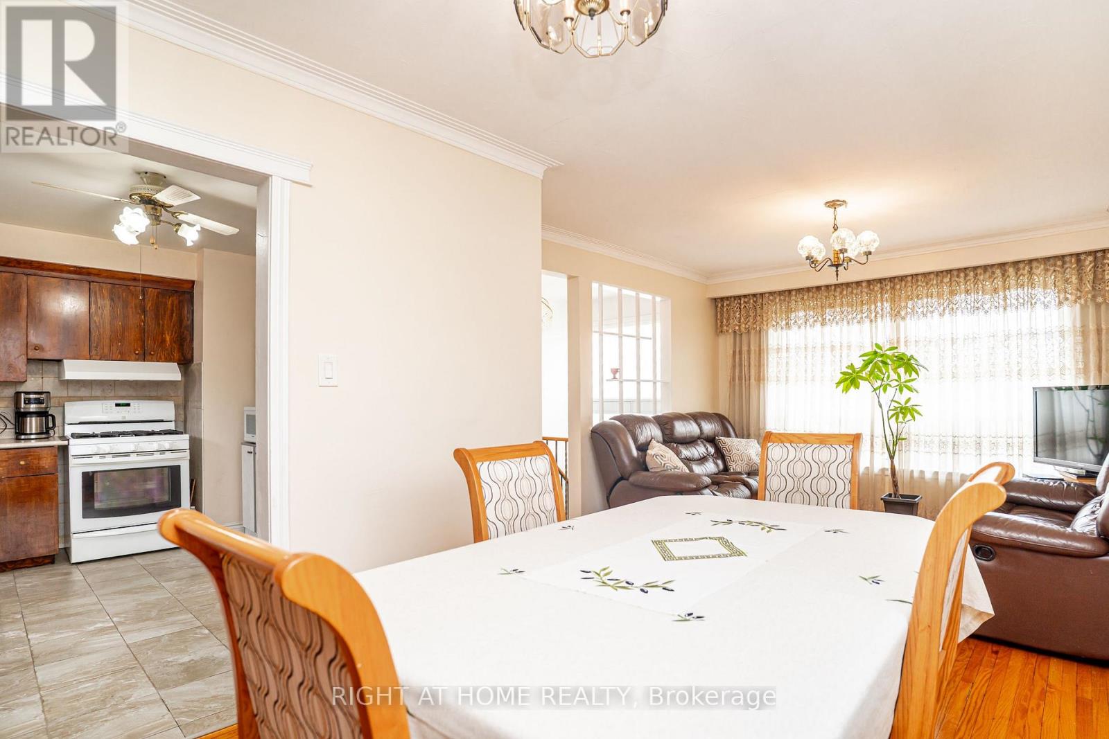 67 Torrance Road, Toronto, Ontario  M1J 2J6 - Photo 12 - E12992744