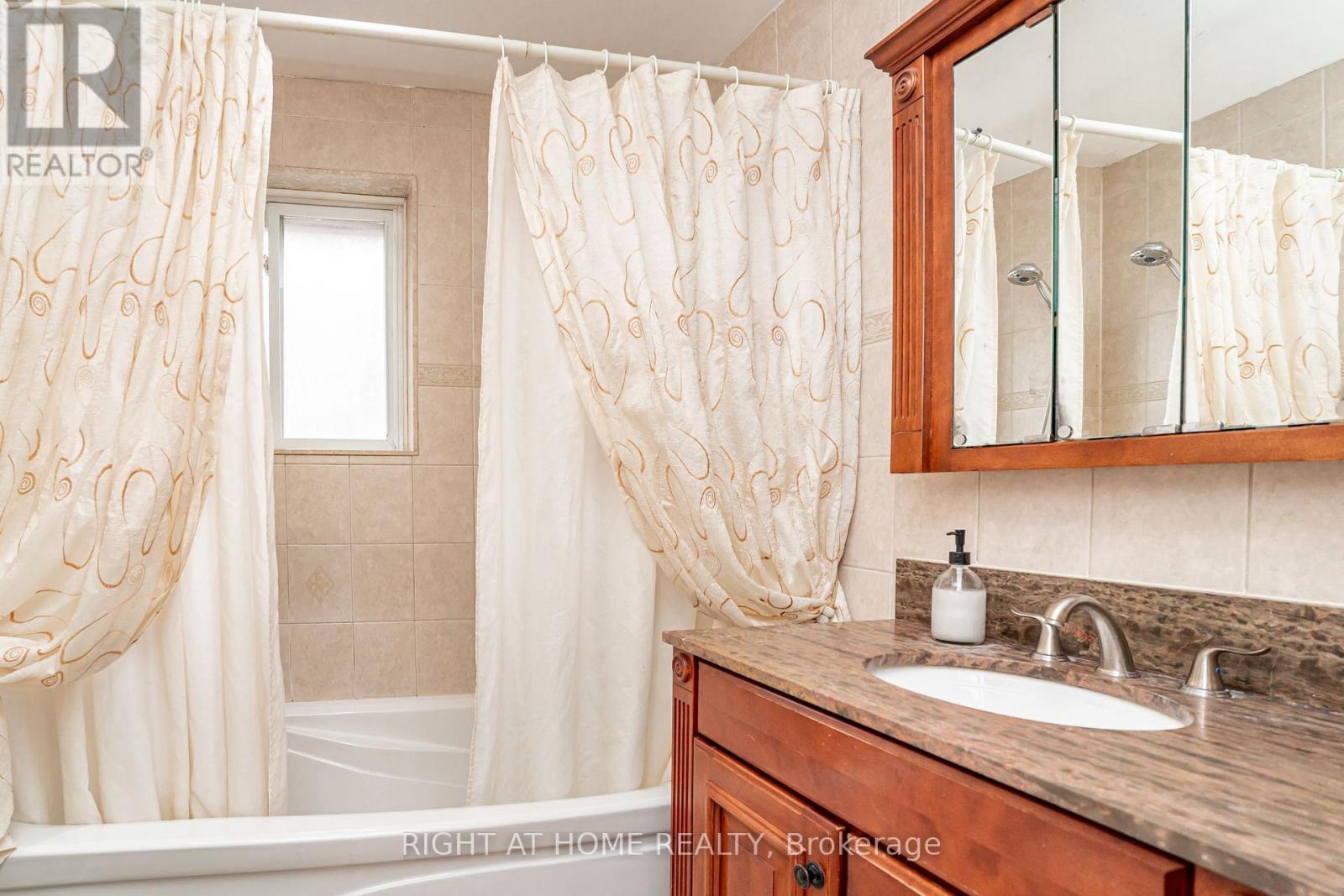 67 Torrance Road, Toronto, Ontario  M1J 2J6 - Photo 21 - E12992744