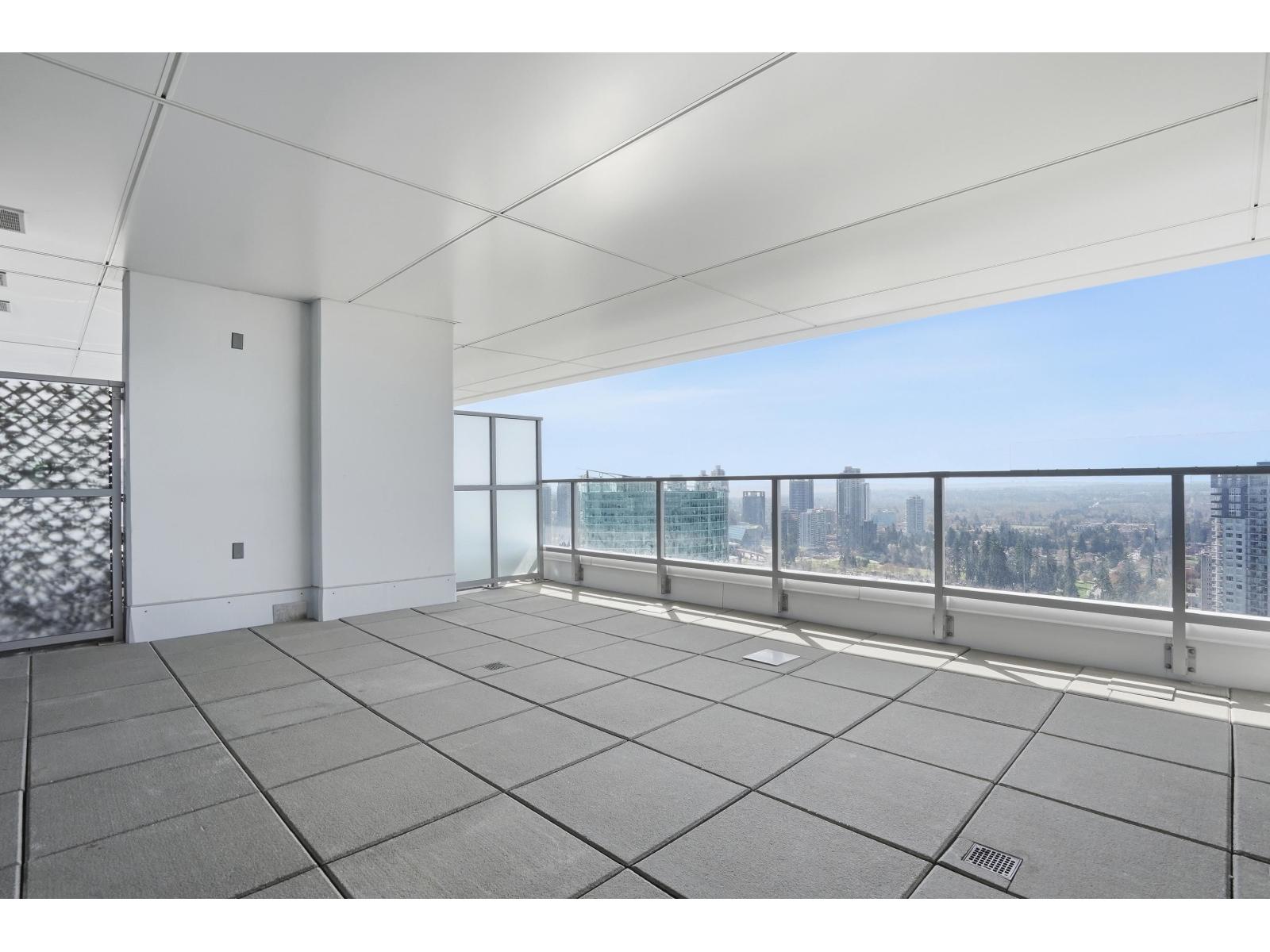 1108 13350 Central Avenue, Surrey, British Columbia  V3T 0S1 - Photo 26 - R3108076