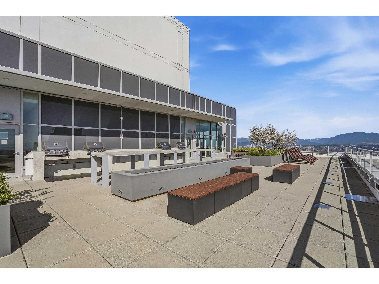 1108 13350 Central Avenue, Surrey, British Columbia  V3T 0S1 - Photo 32 - R3108076