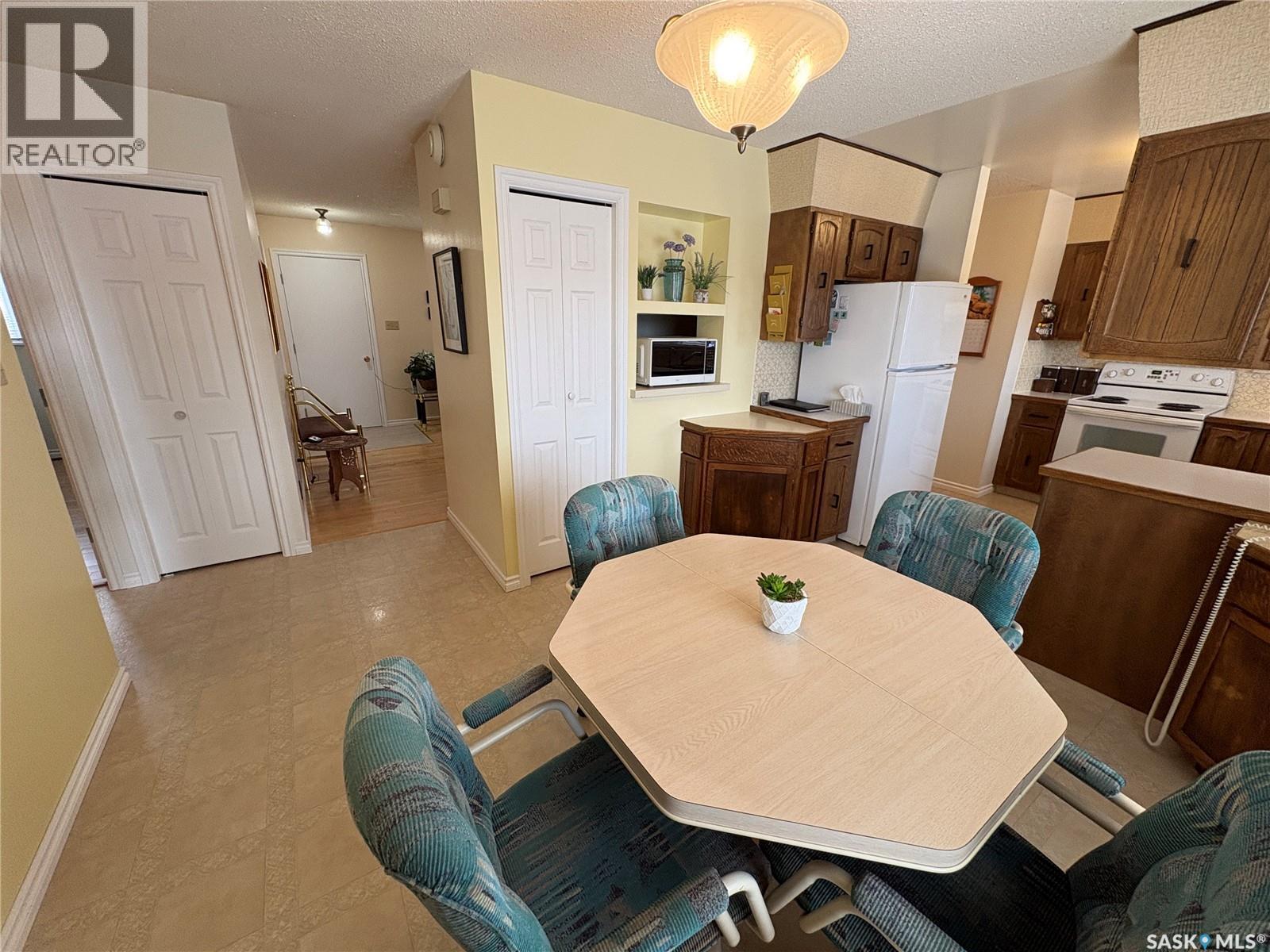 109 Road Avenue, Langenburg, Saskatchewan  S0A 2A0 - Photo 13 - SK032789