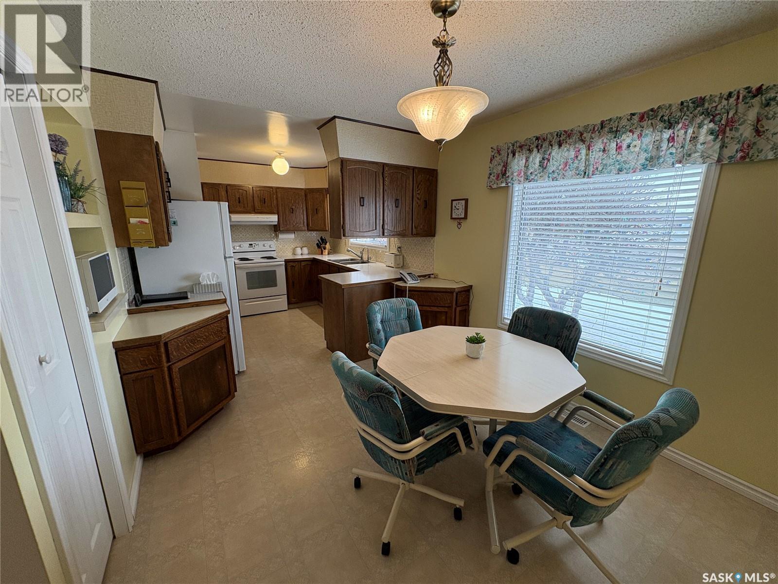 109 Road Avenue, Langenburg, Saskatchewan  S0A 2A0 - Photo 14 - SK032789