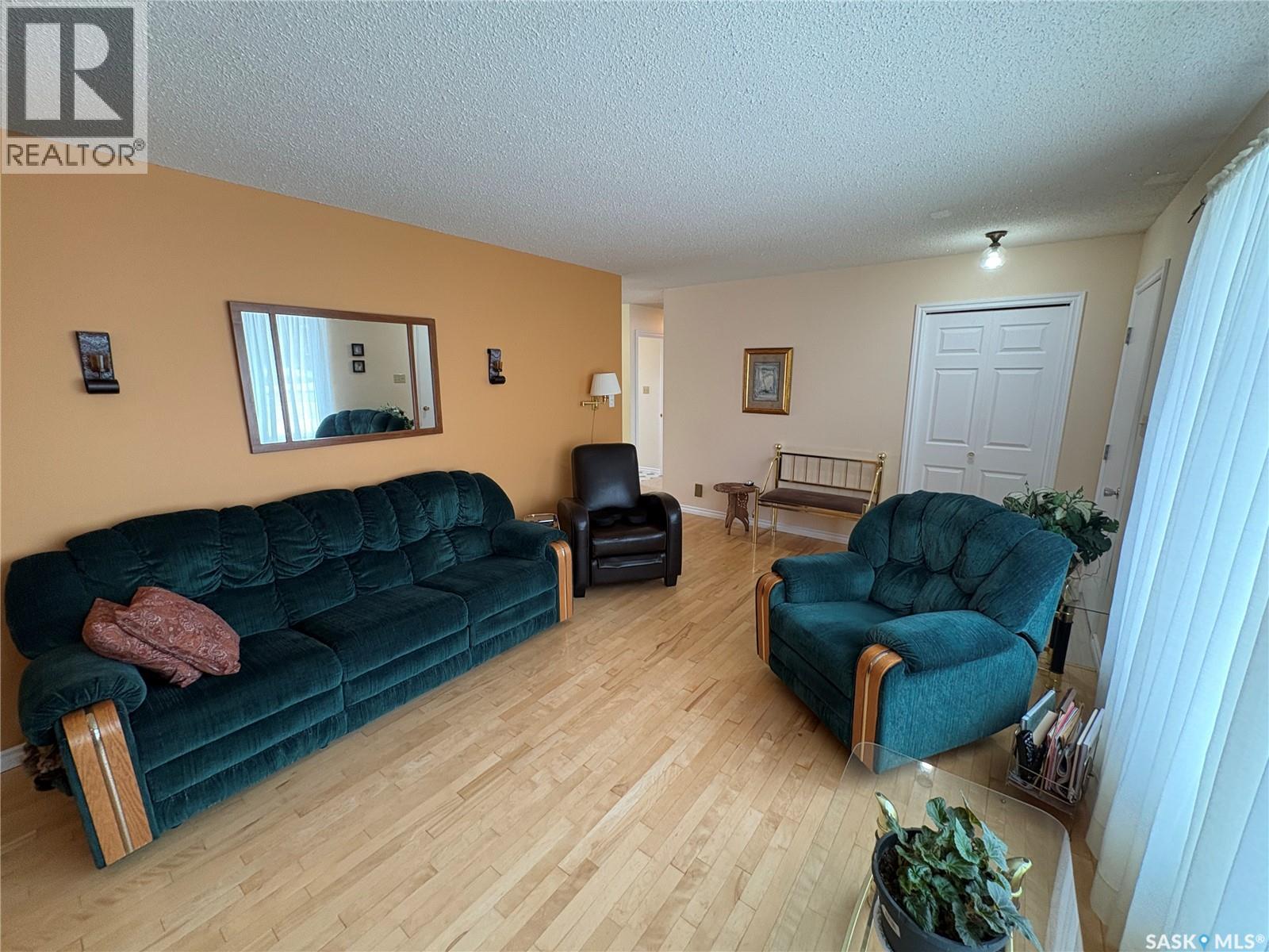 109 Road Avenue, Langenburg, Saskatchewan  S0A 2A0 - Photo 17 - SK032789