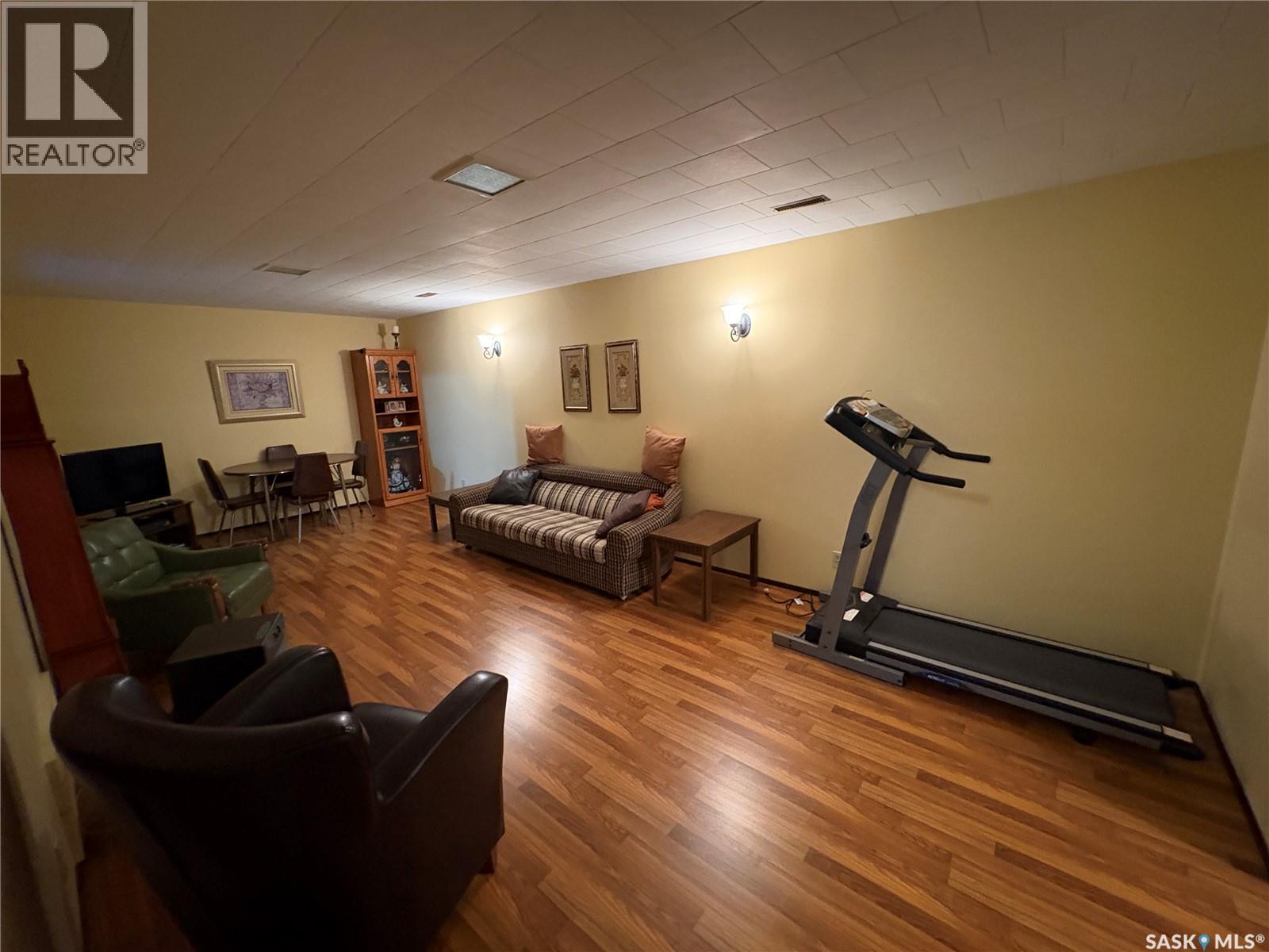 109 Road Avenue, Langenburg, Saskatchewan  S0A 2A0 - Photo 26 - SK032789