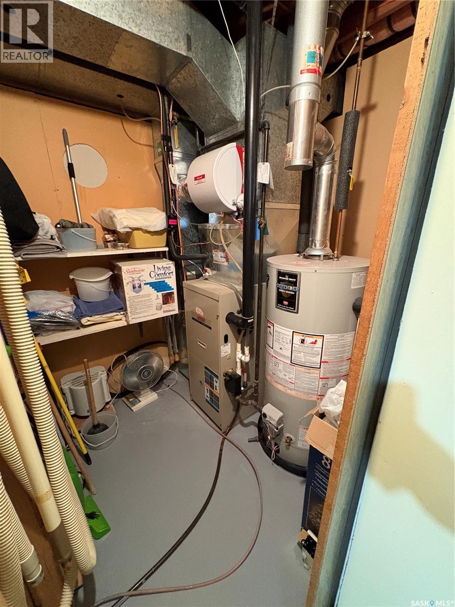 109 Road Avenue, Langenburg, Saskatchewan  S0A 2A0 - Photo 27 - SK032789