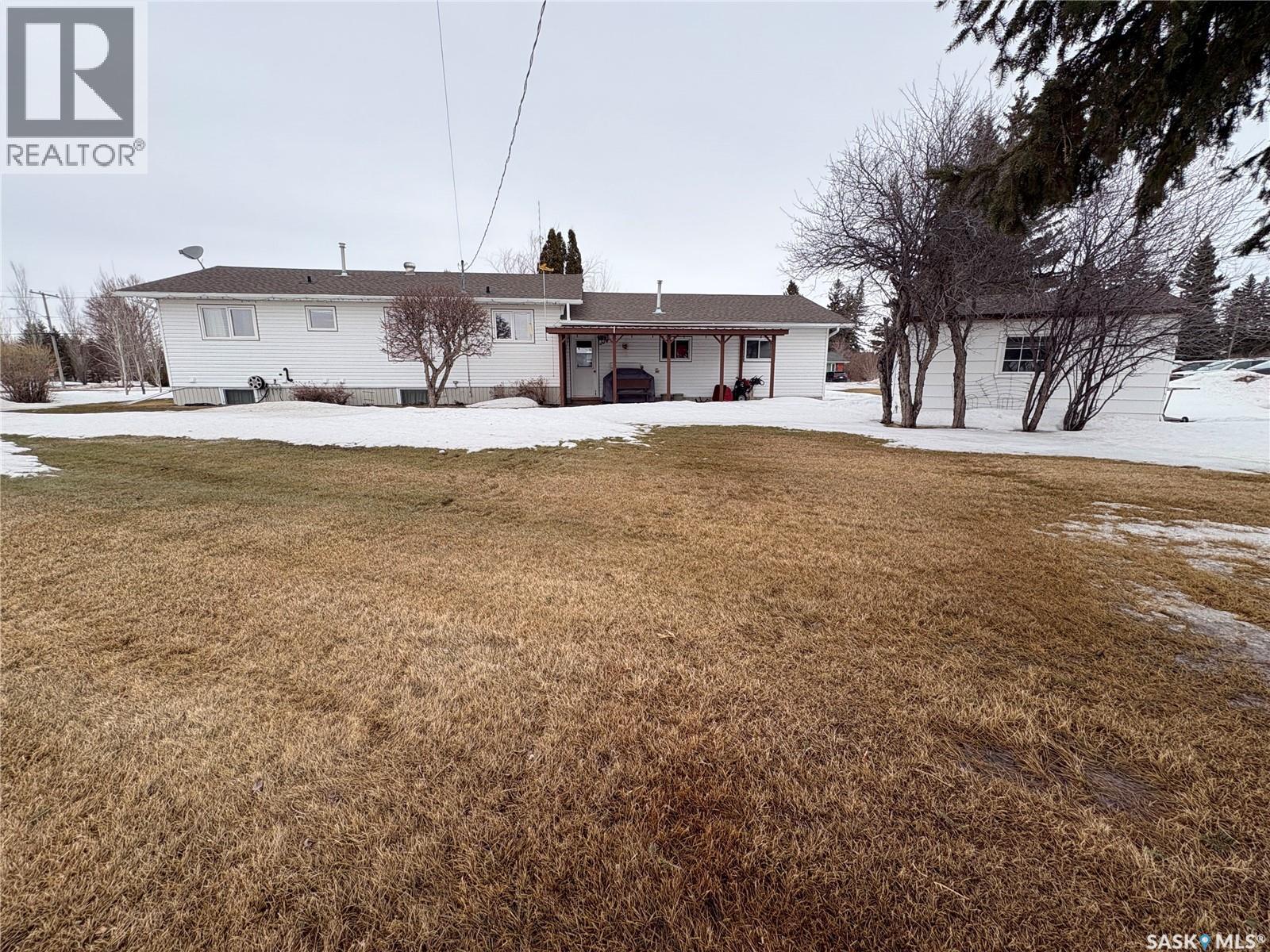 109 Road Avenue, Langenburg, Saskatchewan  S0A 2A0 - Photo 3 - SK032789