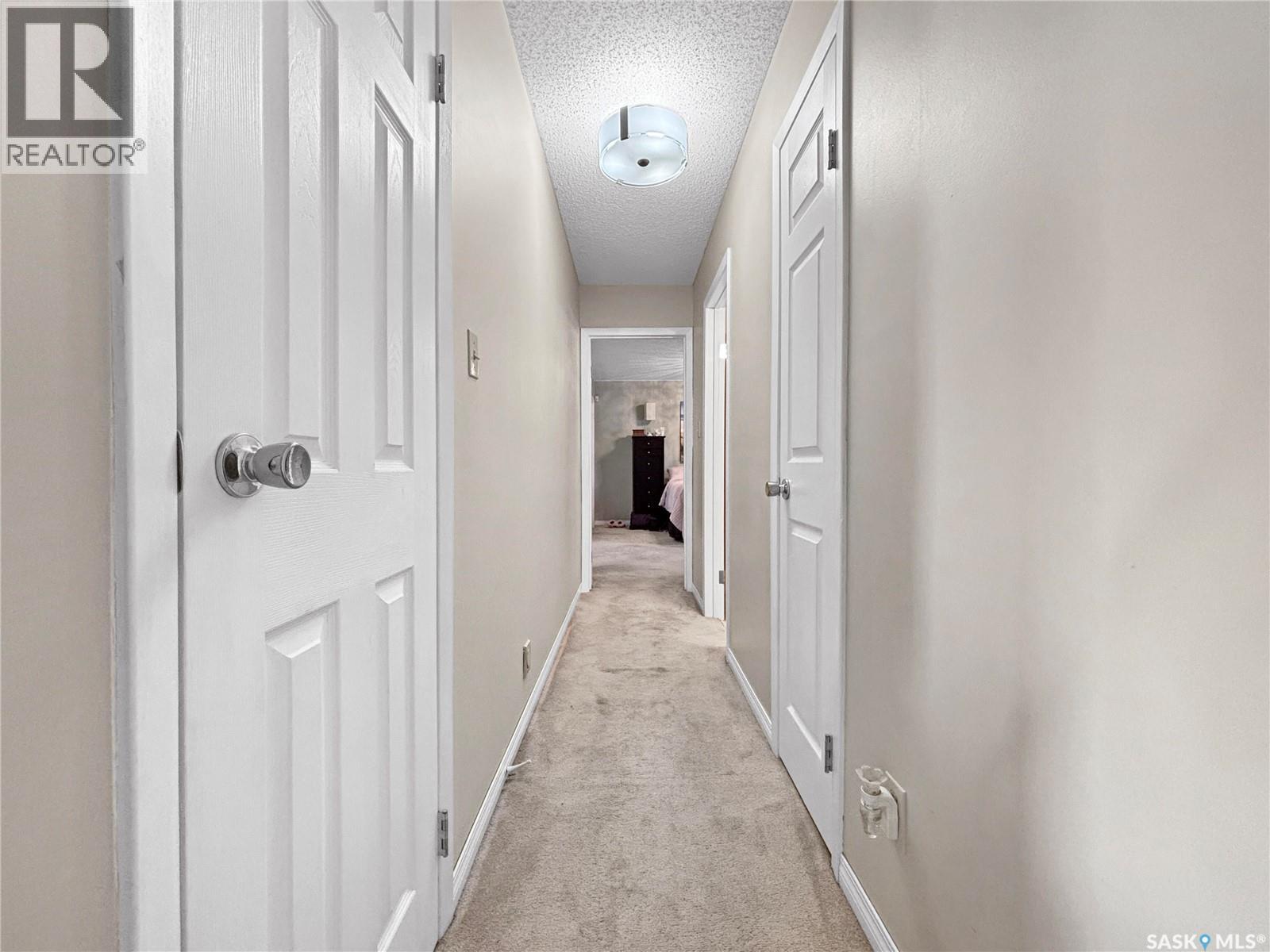 302 Nokomis Place, Saskatoon, Saskatchewan  S7K 5E2 - Photo 17 - SK032788