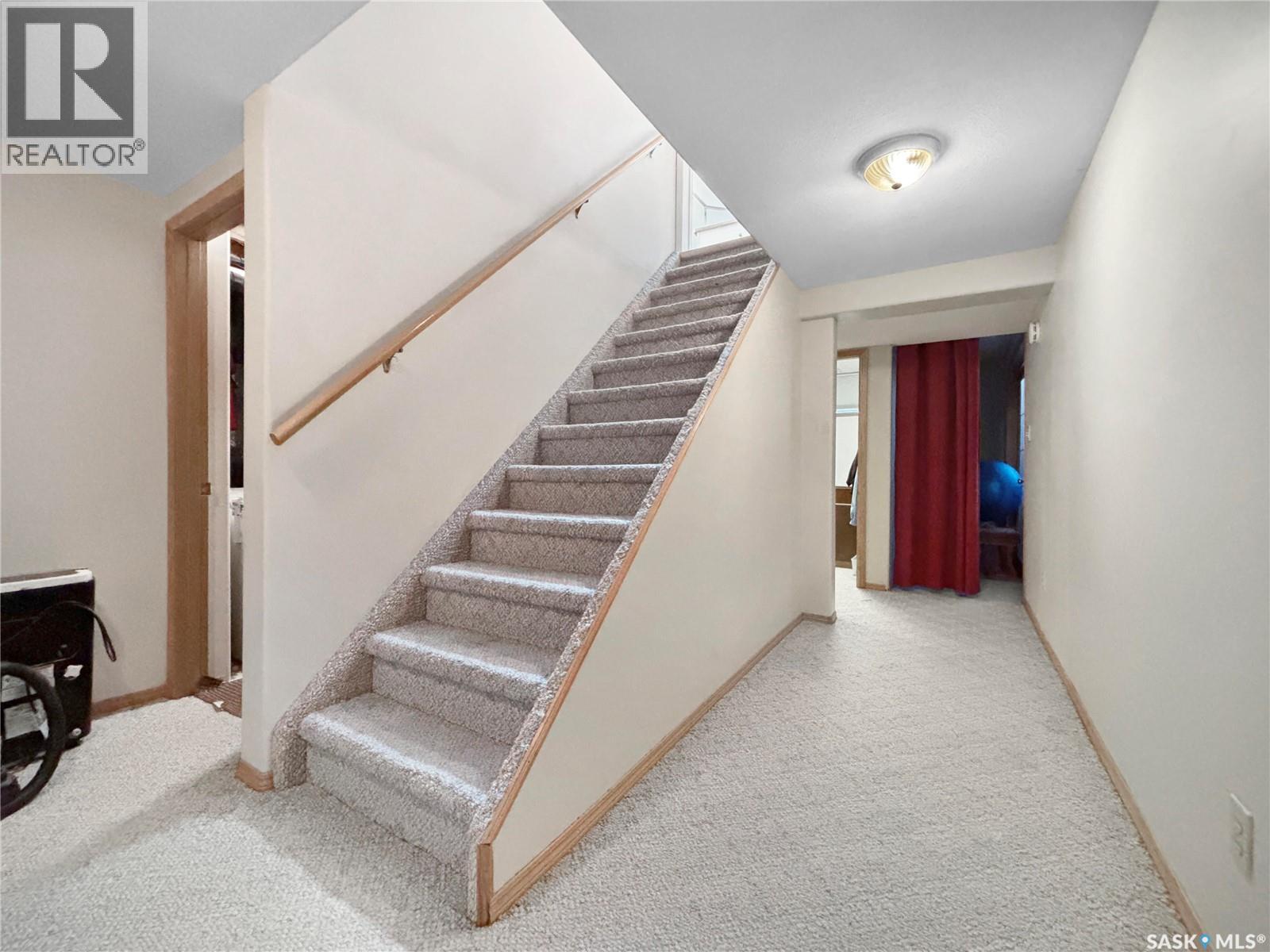 302 Nokomis Place, Saskatoon, Saskatchewan  S7K 5E2 - Photo 25 - SK032788