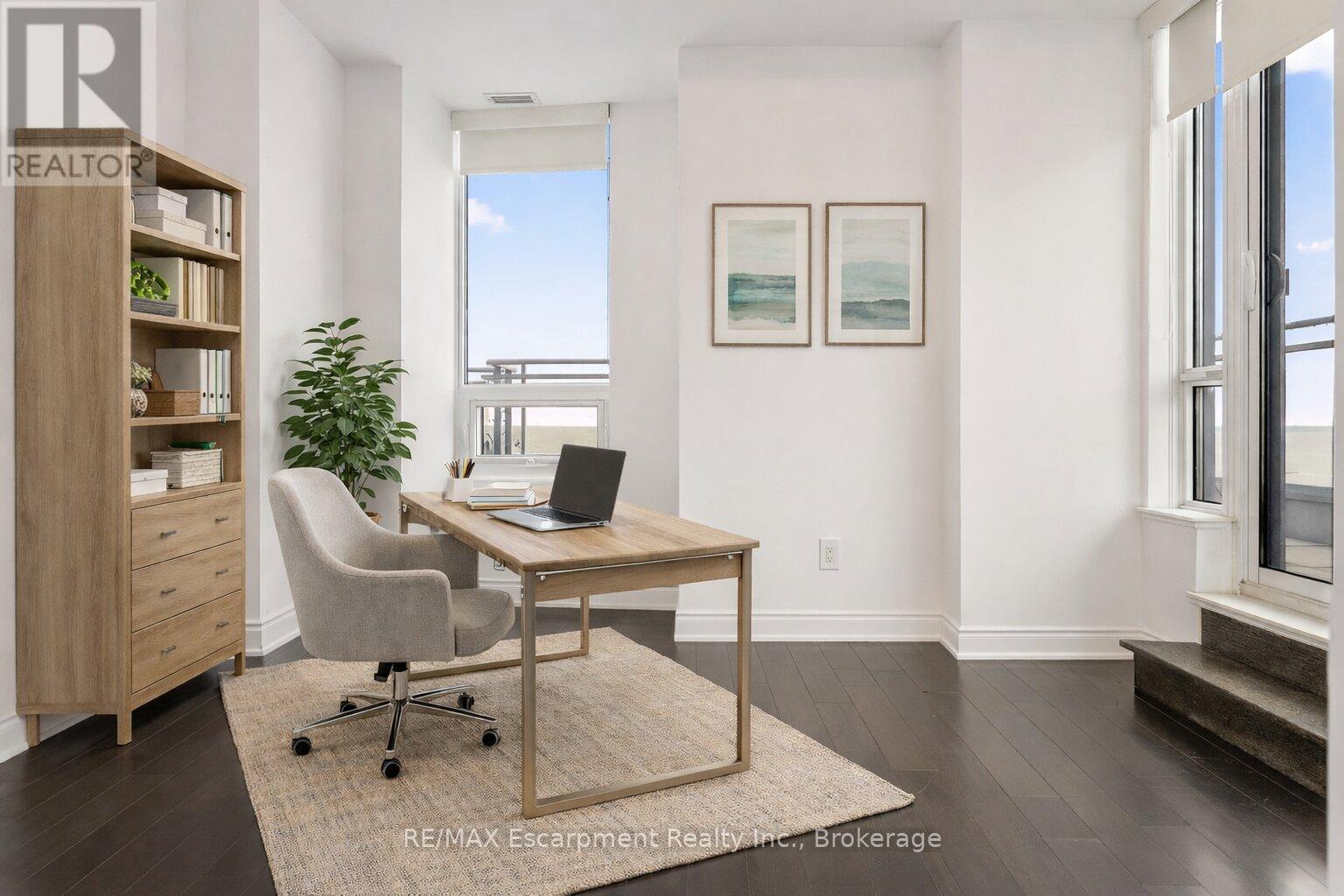 827 - 3500 Lakeshore Road W, Oakville, Ontario  L6L 0B4 - Photo 10 - W12985964