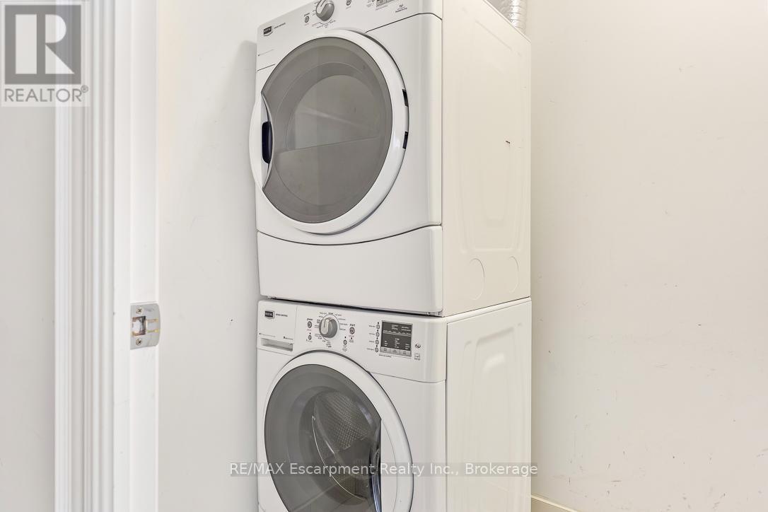 827 - 3500 Lakeshore Road W, Oakville, Ontario  L6L 0B4 - Photo 19 - W12985964