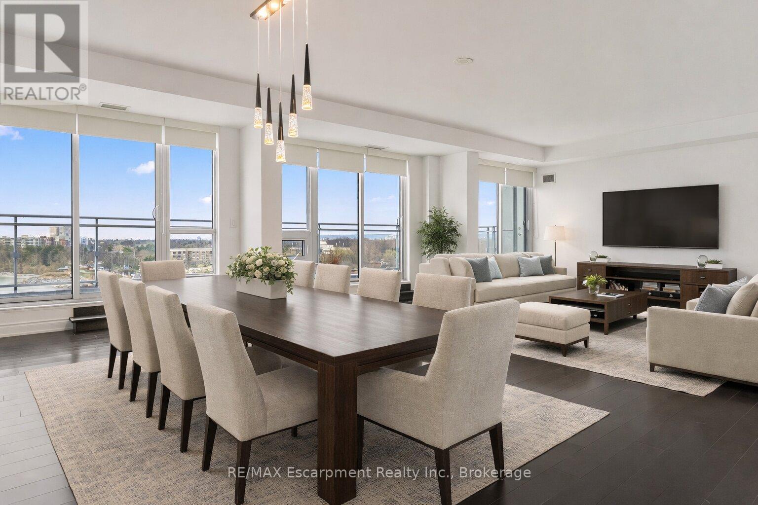 827 - 3500 Lakeshore Road W, Oakville, Ontario  L6L 0B4 - Photo 8 - W12985964