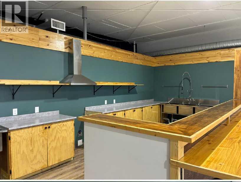 5016 50 Street, Eckville, Alberta  T0M 0X0 - Photo 4 - A2276336