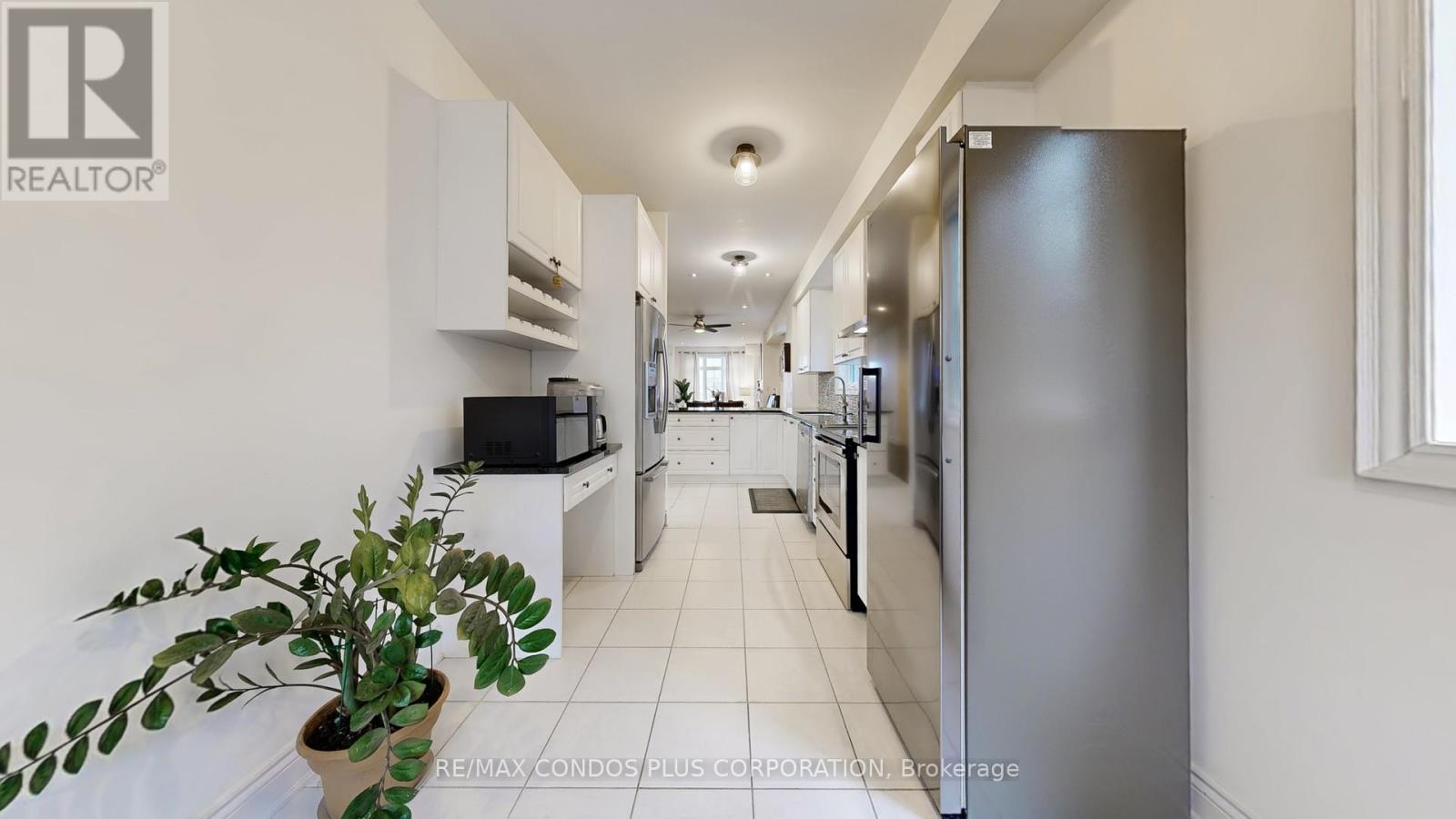 22 - 8777 Dufferin Street, Vaughan, Ontario  L4J 8W3 - Photo 19 - N12992548