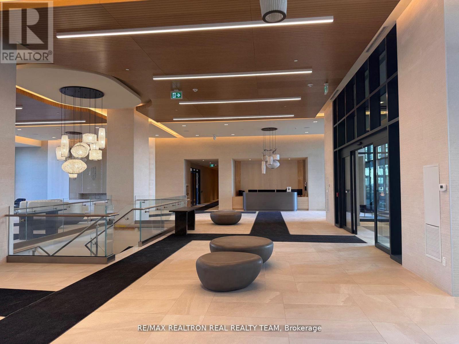 807 - 8960 JANE STREET, Vaughan, Ontario