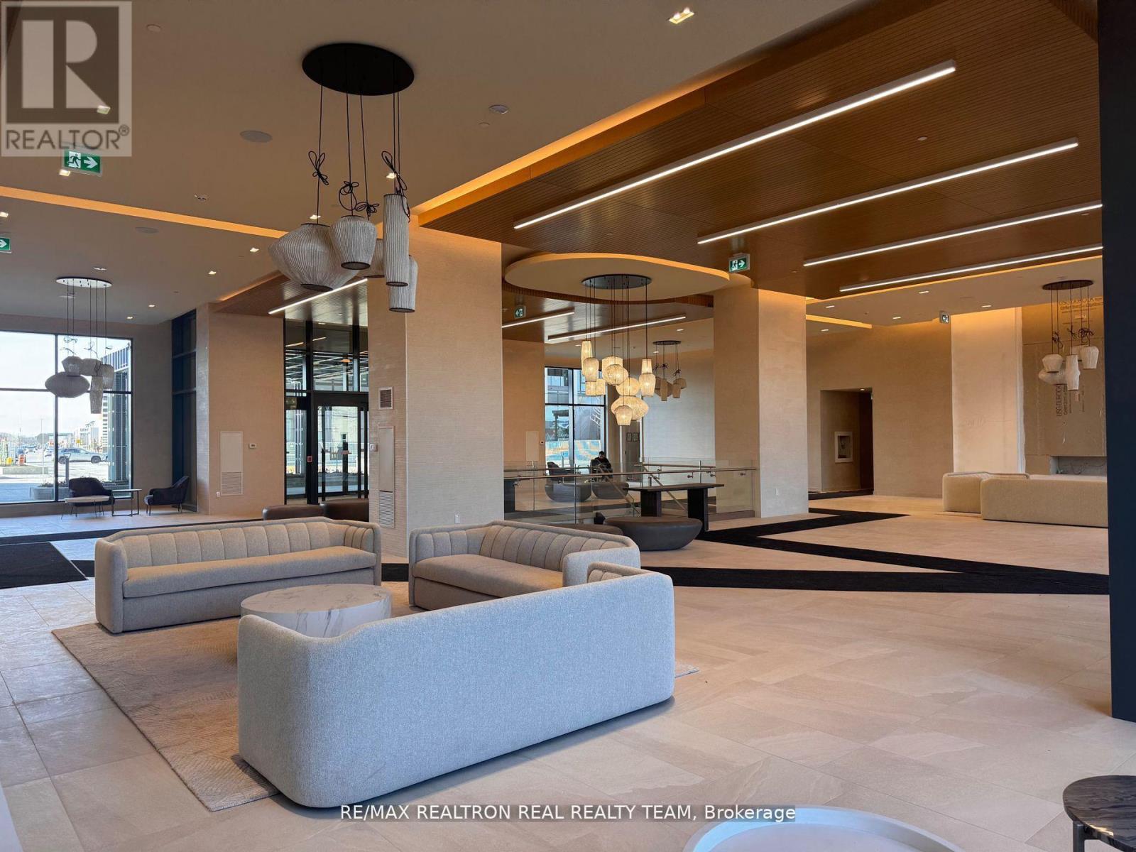 807 - 8960 Jane Street, Vaughan, Ontario  L4K 2M9 - Photo 4 - N12992594