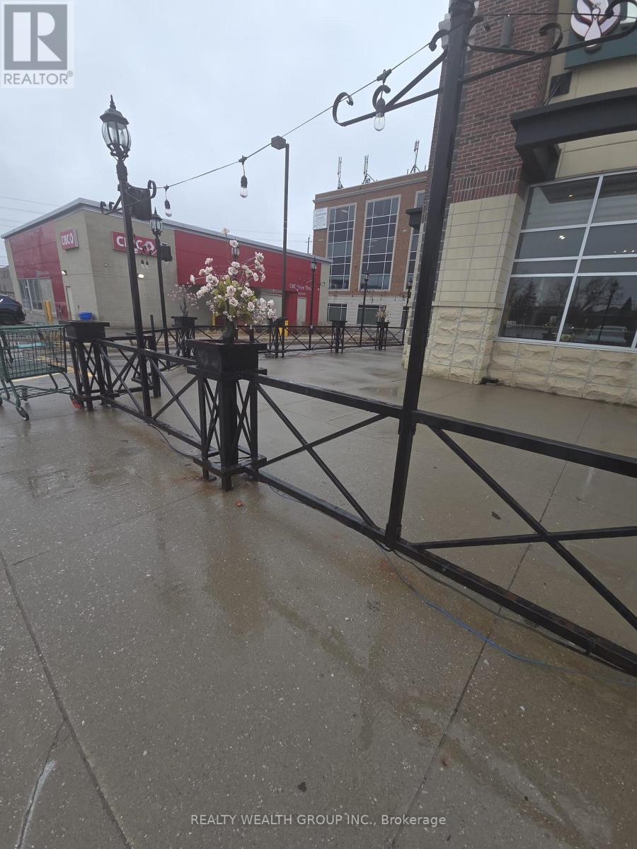 13237 Yonge Street, Richmond Hill, Ontario  L4E 1B6 - Photo 14 - N12992636