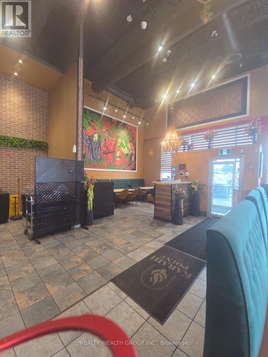 13237 Yonge Street, Richmond Hill, Ontario  L4E 1B6 - Photo 5 - N12992636