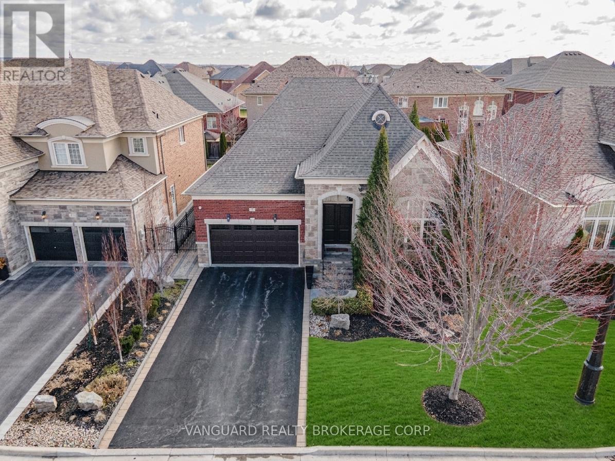 13 Anderson Cove Trail, King (Nobleton), Ontario  L0G 1N0 - Photo 2 - N12992674