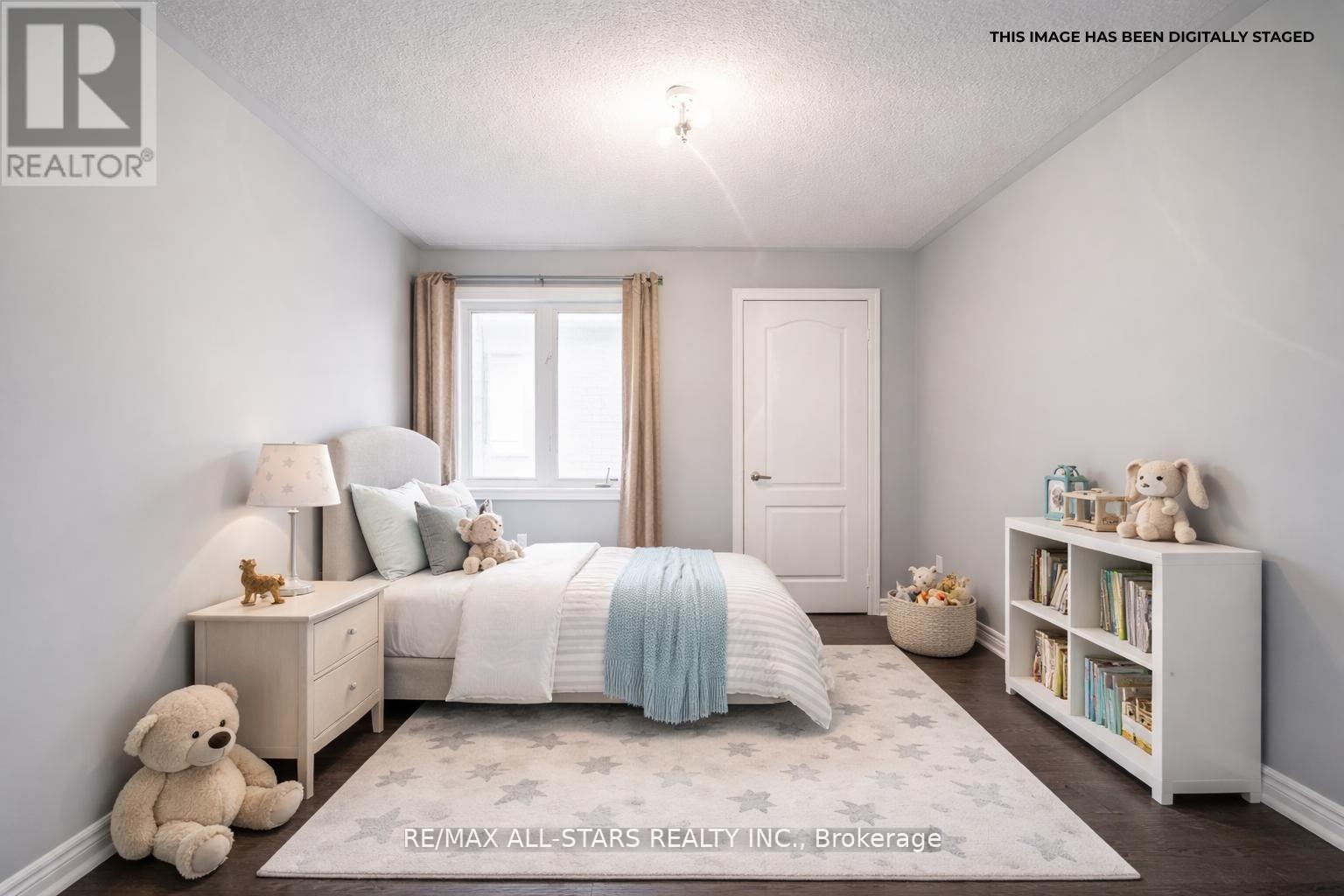 138 Yakefarm Boulevard, Whitchurch-Stouffville, Ontario  L4A 0R8 - Photo 27 - N12992682