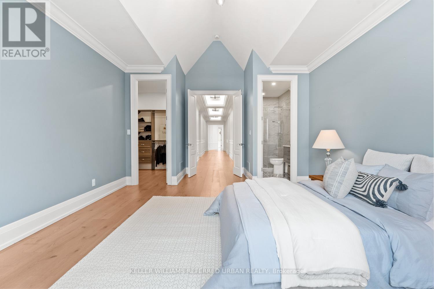 197 Sherwood Place, Newmarket, Ontario  L3Y 8E5 - Photo 37 - N12992770