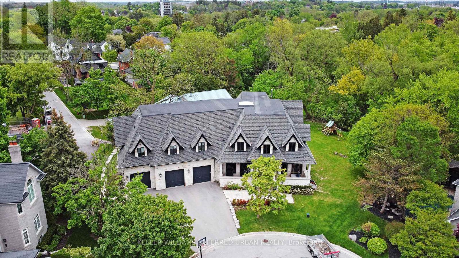 197 Sherwood Place, Newmarket, Ontario  L3Y 8E5 - Photo 50 - N12992770