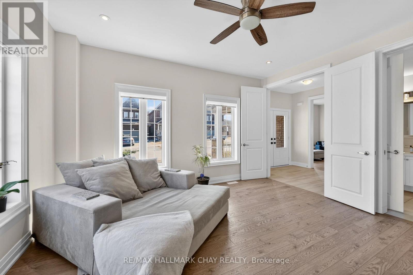 2 Cypress Point Street, Barrie, Ontario  L4N 6J9 - Photo 19 - S12992724