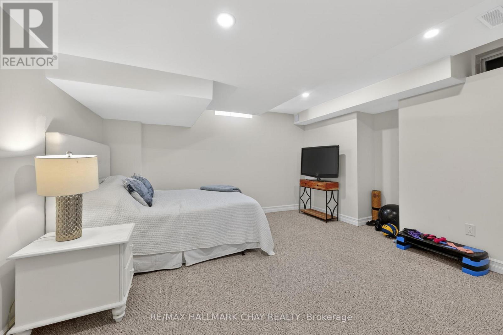 2 Cypress Point Street, Barrie, Ontario  L4N 6J9 - Photo 40 - S12992724